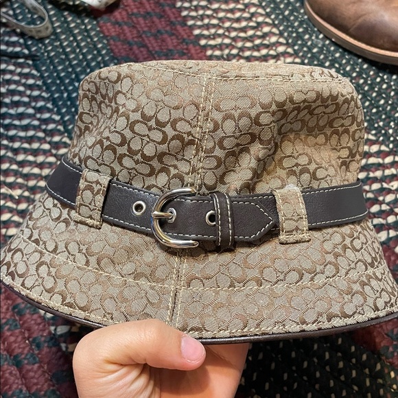 VTG Coach Bucket Hat Y2K Signature C Brown Leather Strap Silver Buckle - Picture 2 of 5